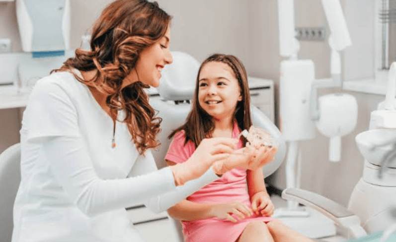 How Family Dentistry Connects Oral Health And Lifestyle Habits
